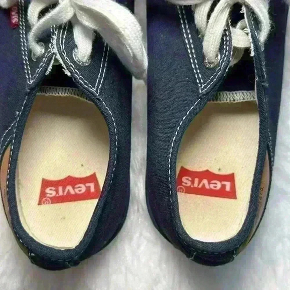 LEVI'S Classic Navy Stan Buck Lace Up Canvas Low Top Sneakers Women Size 8.5 EUC - Picture 11 of 12